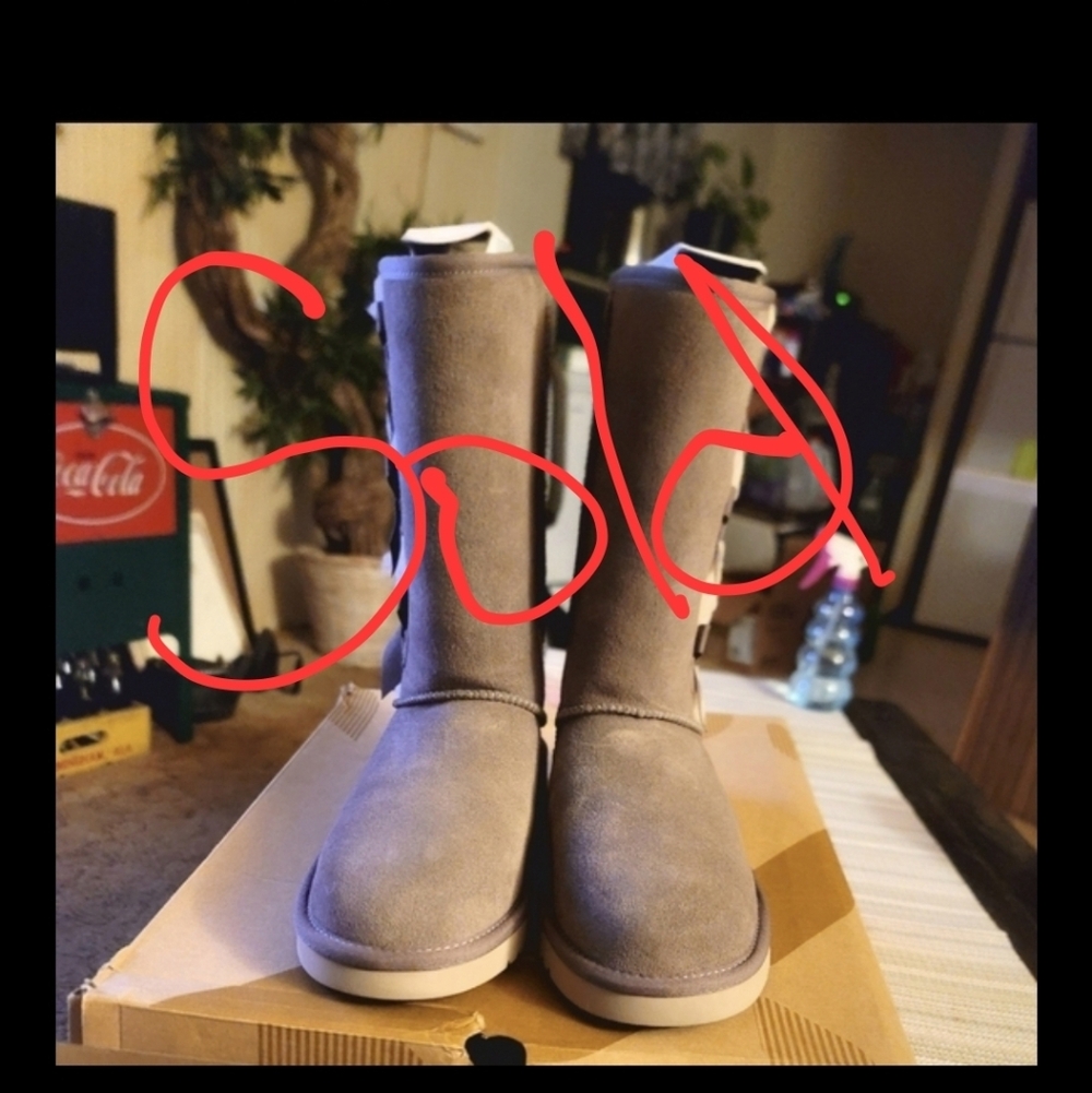 Koolaburra Gray Ankle Boots
